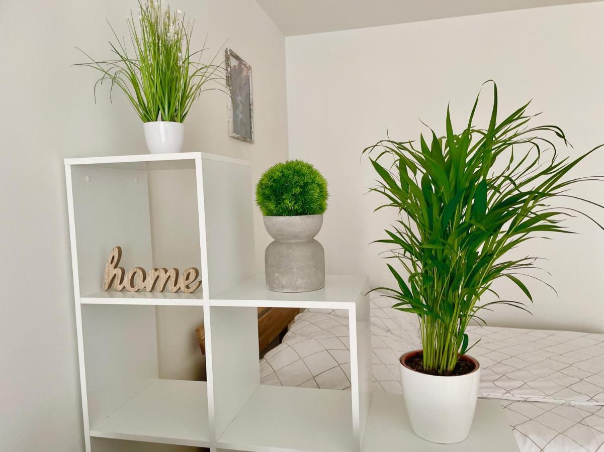 ウィーンBright Modern Flat With Balconyアパートメント エクステリア 写真